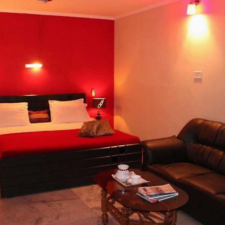 The New Casablanca Boutique Hotel Bangalore Eksteriør billede