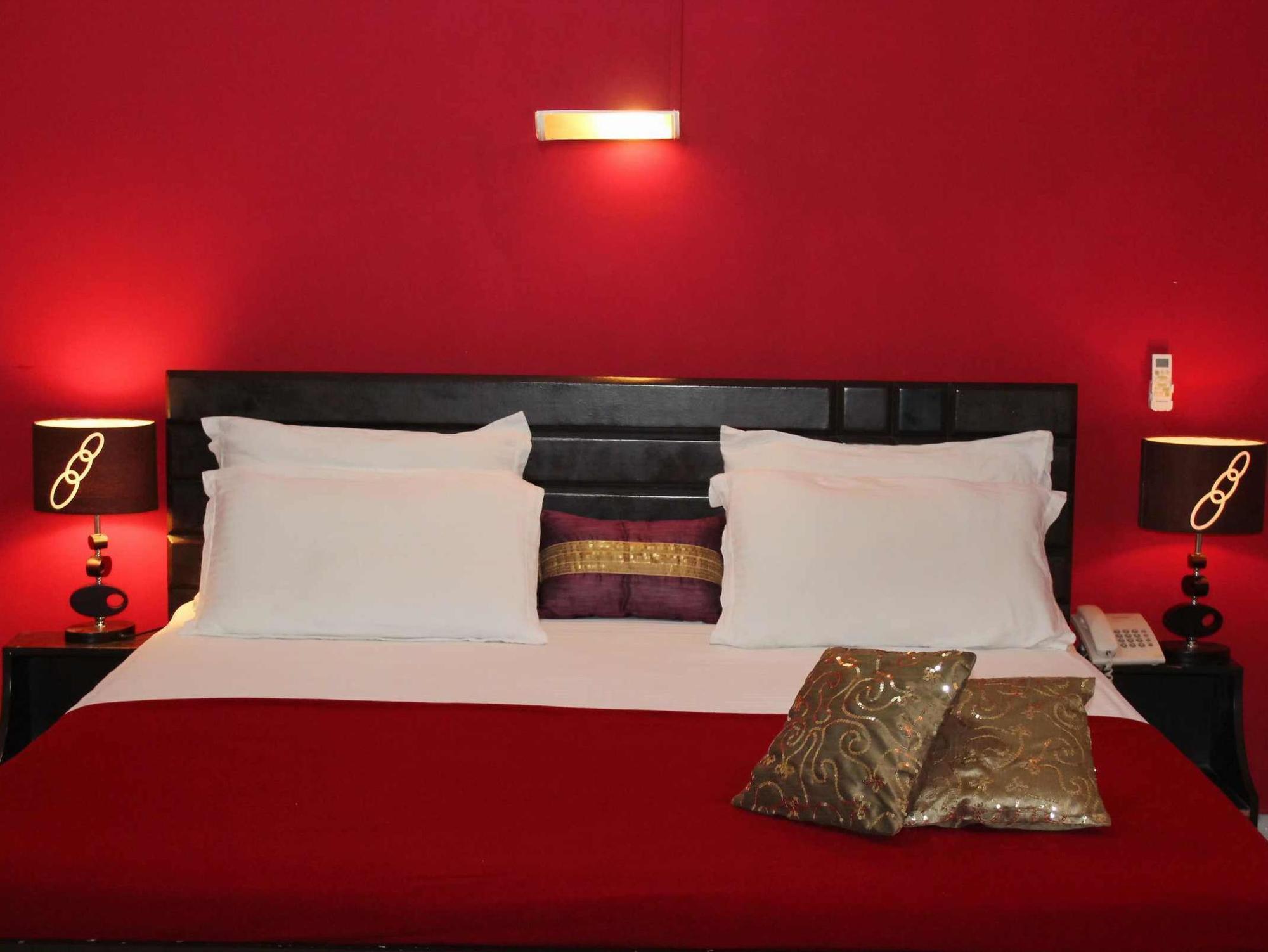 The New Casablanca Boutique Hotel Bangalore Eksteriør billede