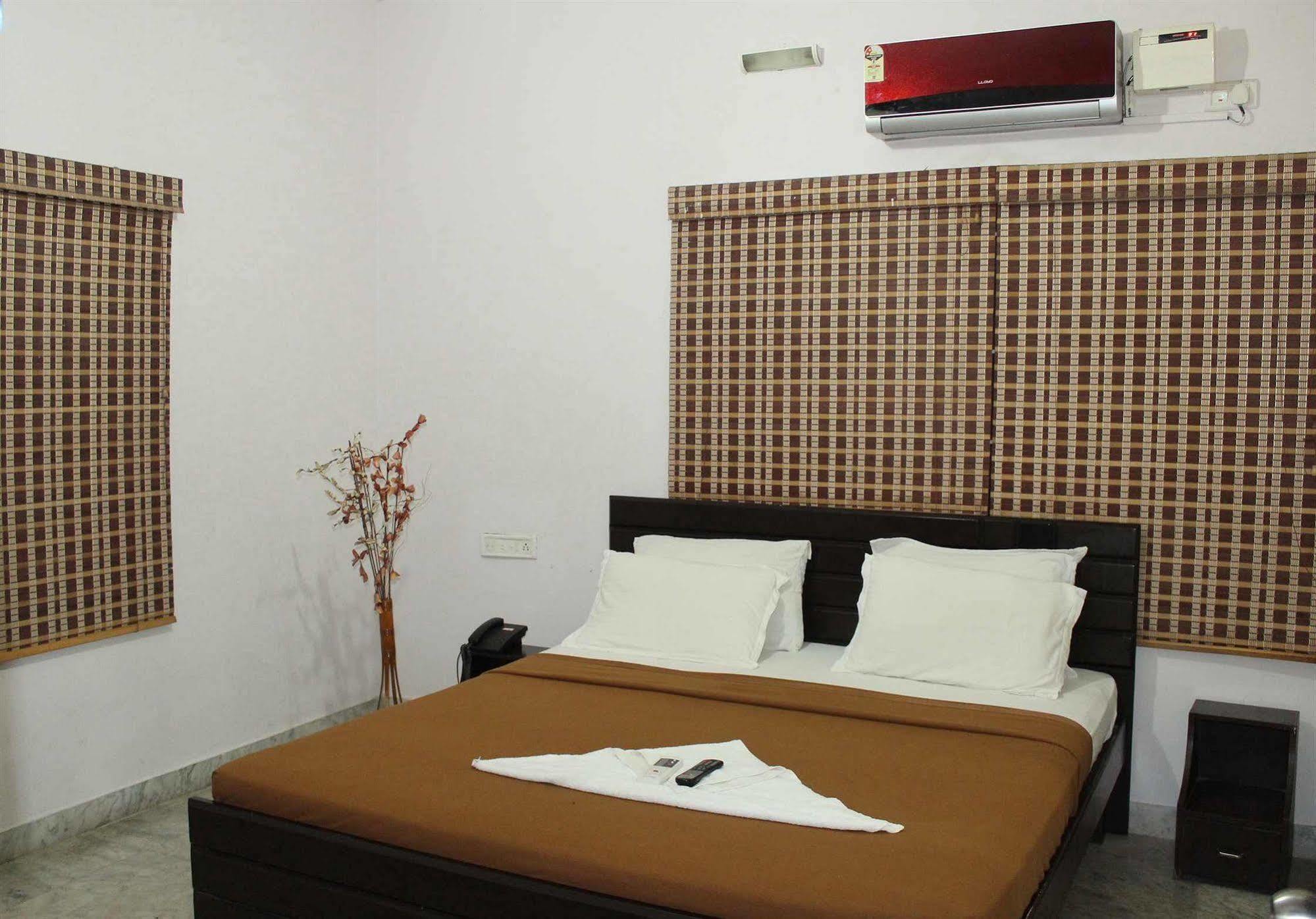 The New Casablanca Boutique Hotel Bangalore Eksteriør billede