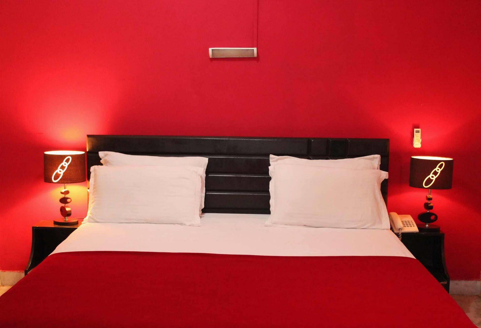 The New Casablanca Boutique Hotel Bangalore Eksteriør billede